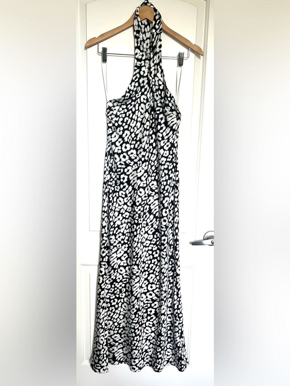 NWT Petal & Pup Black White Leopard Halter Midi Dress Size 6 Wedding Guest